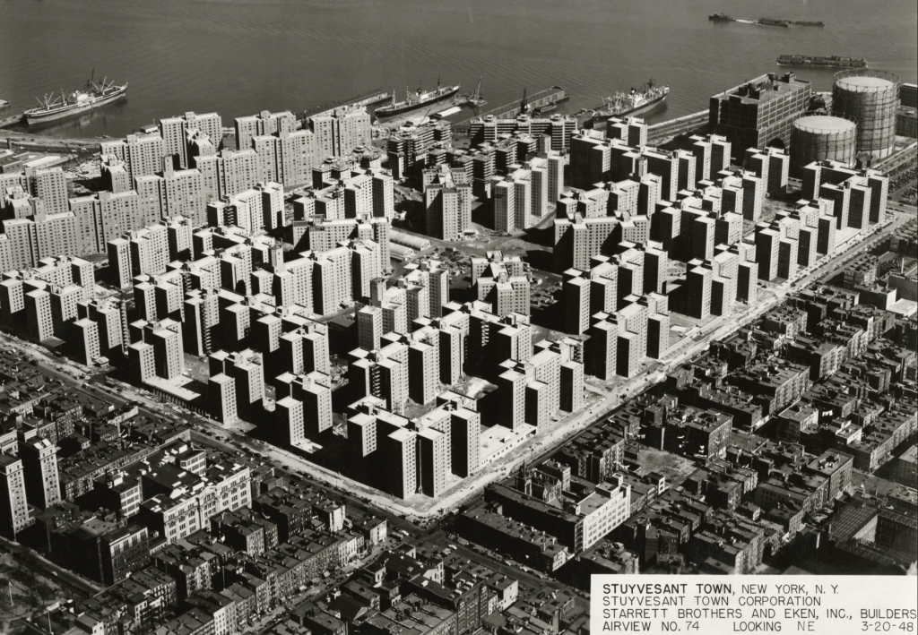 Demolition of Manhattan’s Gas House District (above) and construction of the Stuyvesant Town and Peter Cooper Village (1948) housing developments (below). Photographs by Thomas Airviews, March 2, 1948. Courtesy of Robert Beacham.